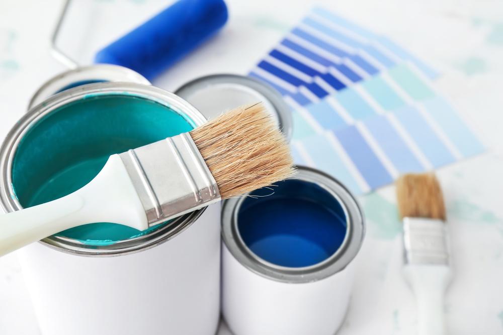 pot de peinture